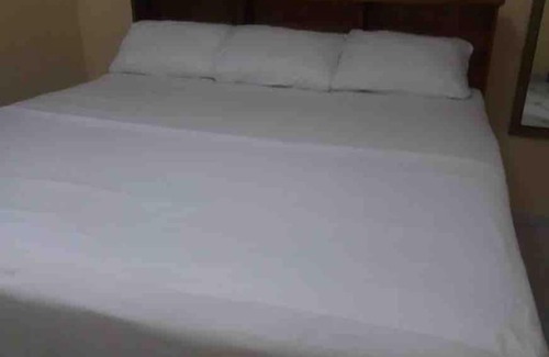 Sekondi-Takoradi House | 2 bed rooms, 2 bathrooms, spacious living room, dinning room and finish kitchen-ANAJI-Takoradi-Ghana