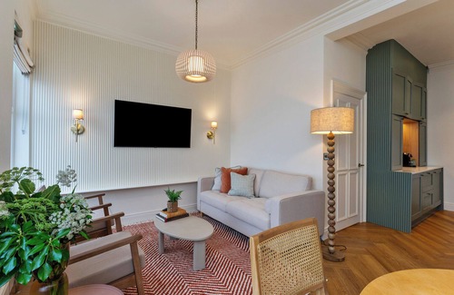 Donaghadee Apartment | 2-Bed - Sleeps 6 - Seafront View with Free Parking