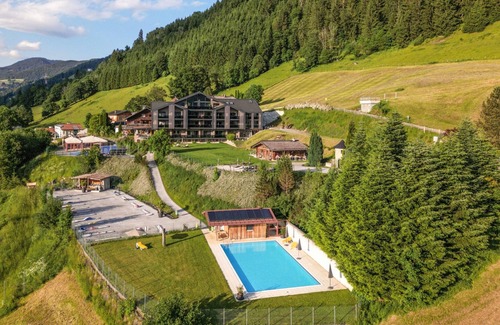 Alpendorf Apartment | 2 Bed Studio Comfort