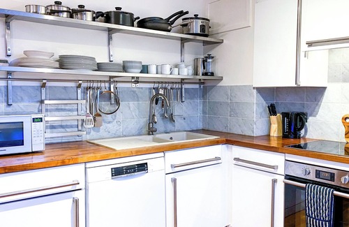 Weavers Apartment | 2 bed with Parking Shoreditch home