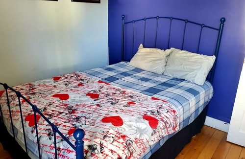 Charlottetown House | 2 Bedrm Bungalow, D'town C'town + Air,.