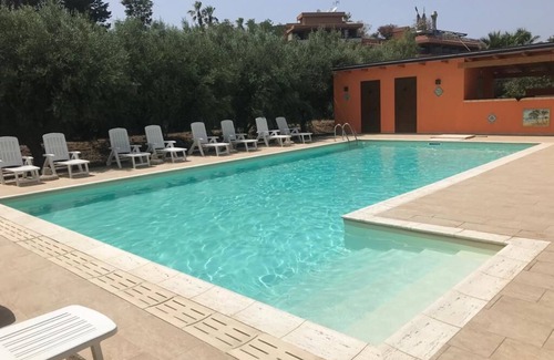 Contrada Pistavecchia 2 Apartment | 2 Bedrooms Modern Apartment by the SEA, Pool, Wi-Fi, A/C, Terrace, in resort