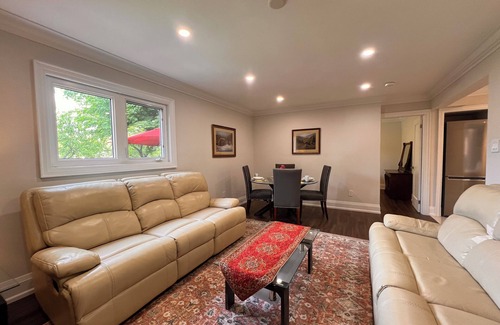 Richmond Hill House | 2 Bedroom 1 Parking Ground Floor Unit