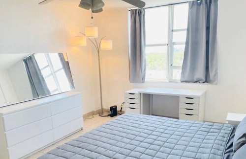 Eastern Shores Apartment | 2 Bedroom (623040) by Houzlet