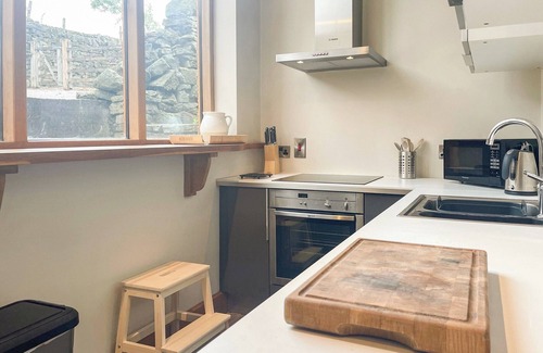 Little Hayfield Cottage | 2 bedroom accommodation in Hayfield, High Peak