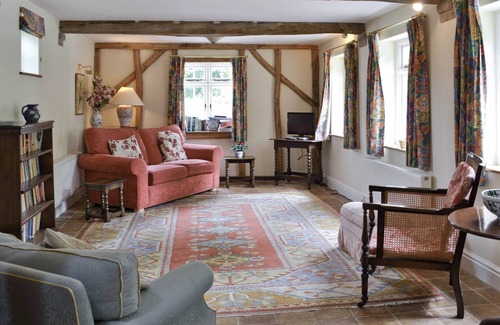 Aston Cantlow Cottage | 2 bedroom accommodation in Aston Cantlow, near Stratford