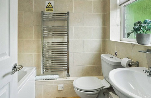 Oulton Broad House | 2 bedroom accommodation in Oulton Broad