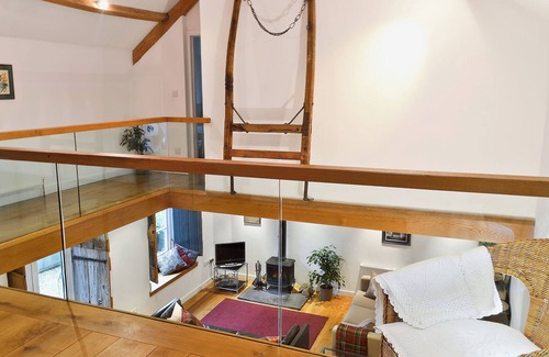 Upton Cheyney Cottage | 2 bedroom accommodation in Cold Ashton, Bath