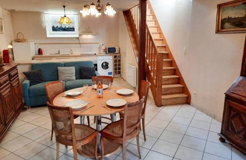 Antrain House | 2 bedroom accommodation in Antrain