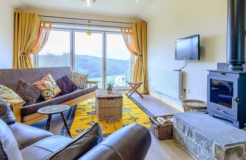 Ammanford Cottage | 2 bedroom accommodation in Tairgwaith