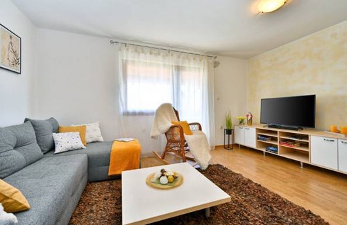 Sveti Ilija House | 2 bedroom accommodation in Seketin