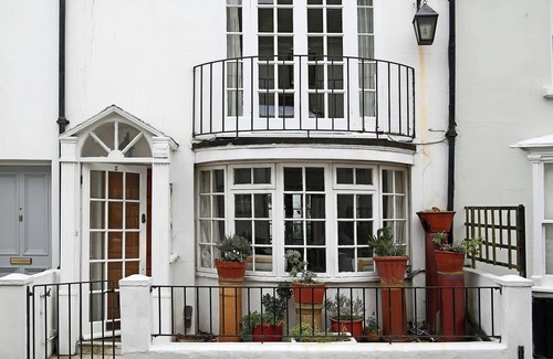 Brighton City Centre Cottage | 2 bedroom accommodation in Brighton