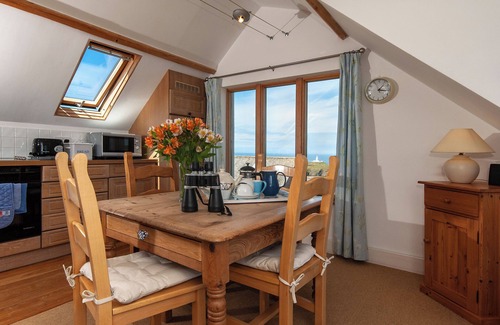 Goodwick Cottage | 2 bedroom accommodation in Strumble Head, Pembrokeshire Coast National Park