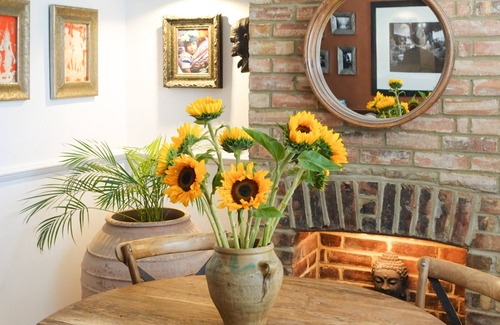 Swanley Cottage | 2 bedroom accommodation in Crockenhill, near Swanley