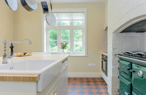 Millers Dale Cottage | 2 bedroom accommodation in Miller&rsquo;s Dale, near Buxton