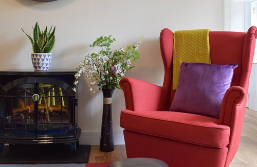 Ceres Cottage | 2 bedroom accommodation in Ceres, near Cupar