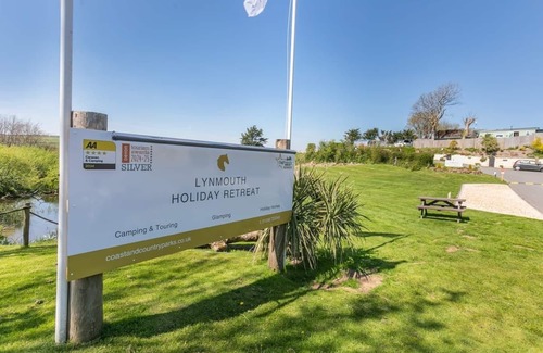Barbrook RV Rental | 2 bedroom accommodation in Lynton