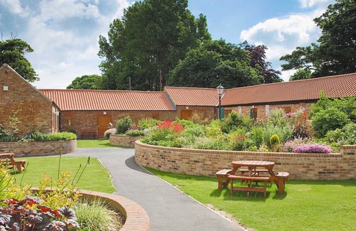 Folkton Cottage | 2 bedroom accommodation in Filey