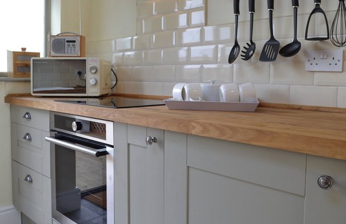 Sigglesthorne Cottage | 2 bedroom accommodation in Sigglesthorne, near Hornsea