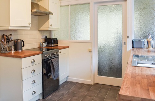 Rhyl Cottage | 2 bedroom accommodation in Rhyl