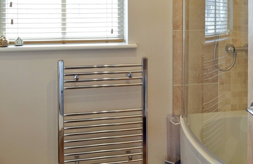 Peel Cottage | 2 bedroom accommodation in Peel