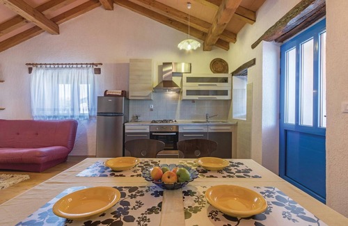 Karojba House | 2 bedroom amazing home in Kamena Vas