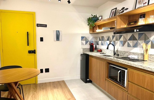 Santa Ifigenia Apartment | 2-bedroom apartment with air conditioning in São Paulo's commercial center