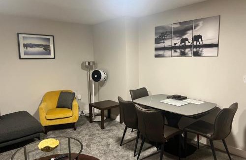 Milton Keynes Apartment | 2 Bedroom Apartment in Broughton, Milton Keynes