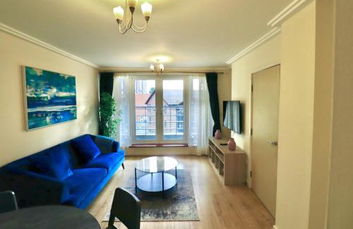 Woking Apartment | 2-Bedroom Apartment with Balcony & Parking in Central Woking