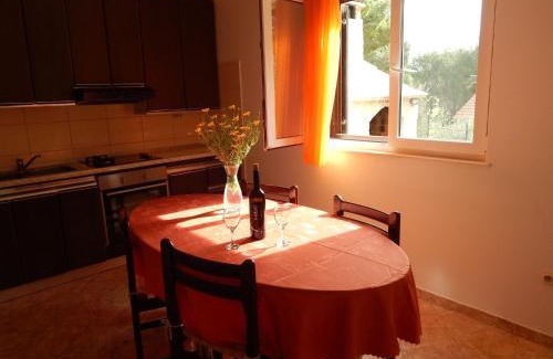 Cove Osibova (Milna) Apartment | 2 bedroom apartment with terrace