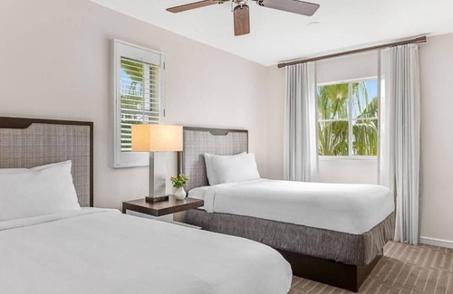 Williamsburg Resort | 2 bedroom at Marriott's Grande Vista, free WiFi, free parking & no resort fees!