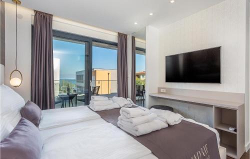 Zidarici Apartment | 2 Bedroom Awesome Apartment In Zidarici