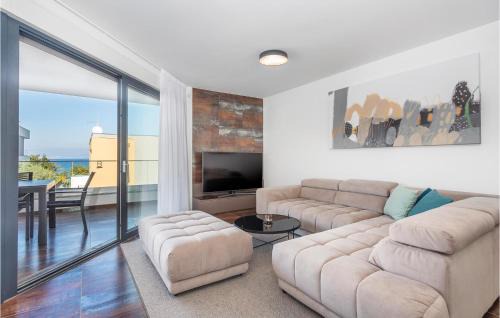 Zidarici Apartment | 2 Bedroom Awesome Apartment In Zidarici