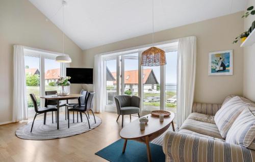 Gudhjem House | 2 Bedroom Awesome Home In Gudhjem