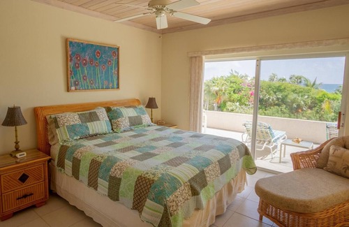 North Palmetto Point House | 2 Bedroom Beach House Steps from Mile-Long Pink Sand Beach