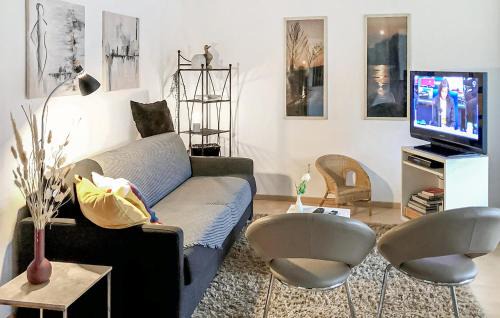 Bad Pyrmont Apartment | 2 Bedroom Cozy Apartment In Bad Pyrmont