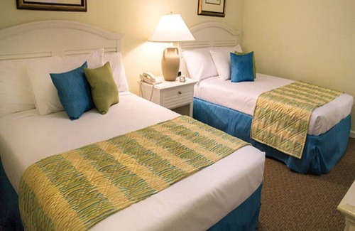 Surfside Beach Resort | 2 Bedroom Deluxe in Surfside Beach, Near Golf Courses!