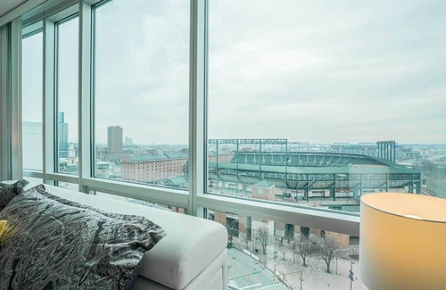 Downtown West Apartment | 2 Bedroom Fully Furnished Apartment in Baltimore Downtown