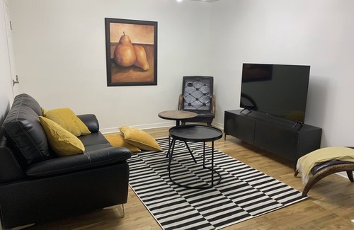 Little Italy Apartment | 2 bedroom gem in Little Italy, Montreal