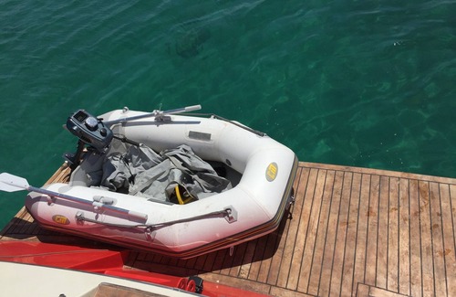 Lido di Ostia Boat Rental | 2 Bedroom Houseboat in Lido di Ostia