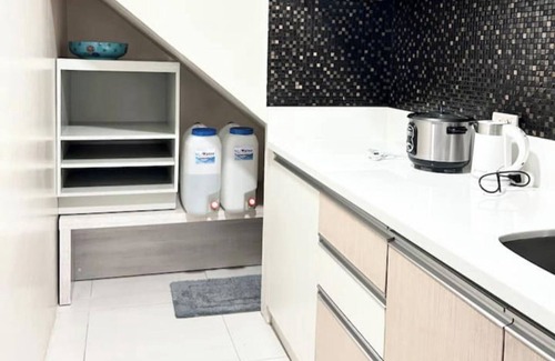 Highway Hills Apartment | 2-Bedroom Loft Near Shangrila & SM Megamall