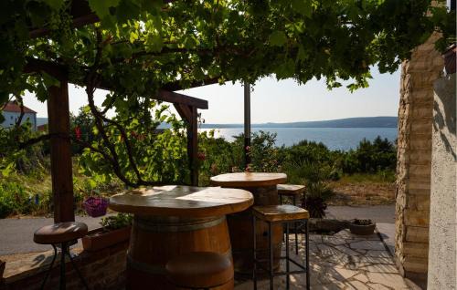 Novigrad Apartment | 2 Bedroom Lovely Apartment In Novigrad
