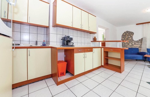 Grizane Apartment | 2 bedroom lovely apartment in Grizane
