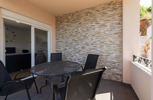 Krusevo Apartment | 2 bedroom lovely apartment in Obrovac