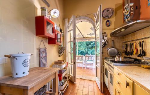 Montecastello House | 2 Bedroom Lovely Home In Montecastello