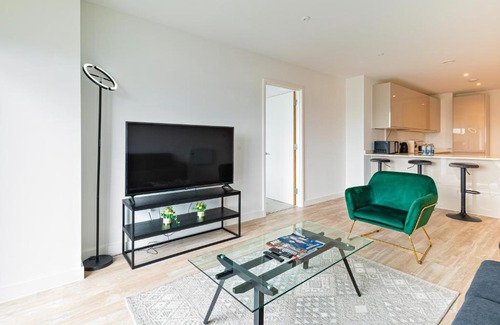 Salford Apartment | 2 bedroom Luxurious Apartment in the Manchester City.