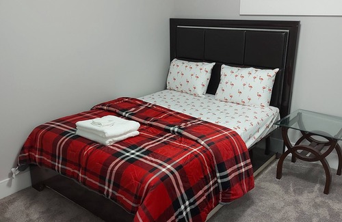 Timberlea House | 2-bedroom Luxury Private Legal Basement Suite with Private Entrance