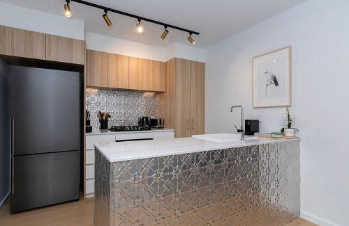 Braddon Apartment | 2 Bedroom Luxury & Style in the heart of Braddon 403