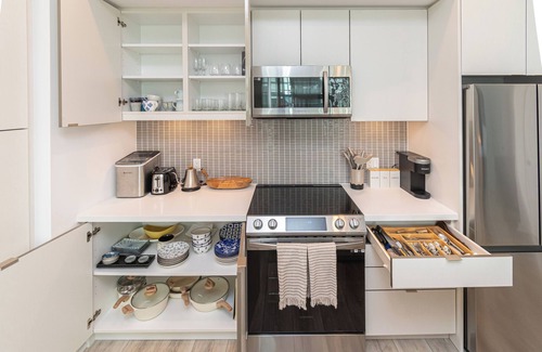 Big Bay Point Condo | 2 Bedroom Luxury Suite @ Friday Harbour Resort
