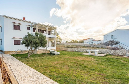 Kustici Apartment | 2 bedroom nice apartment in Kustici
